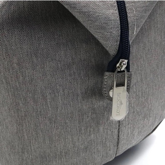 Longines Gray Travel FOLDABLE BAG 2023 - Picture 6 of 10